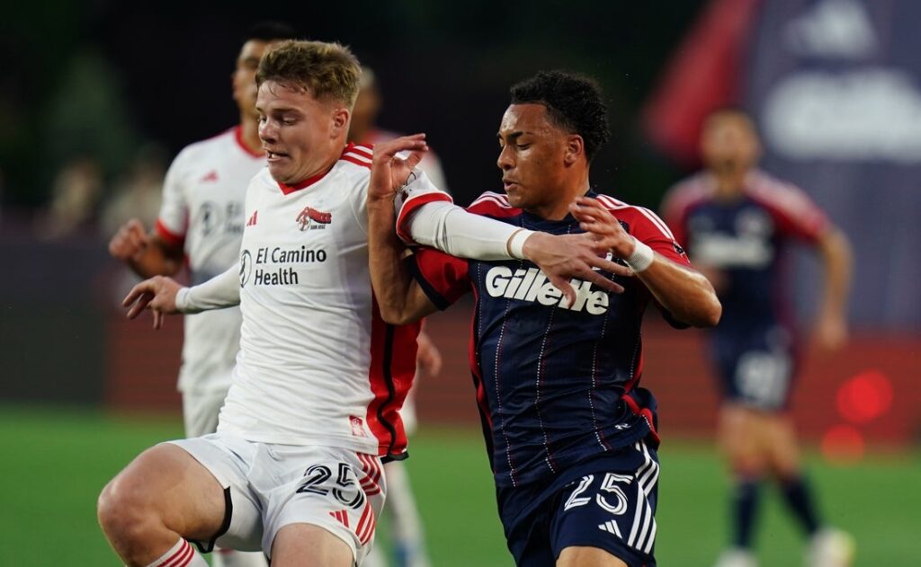 Earthquakes, Revolution