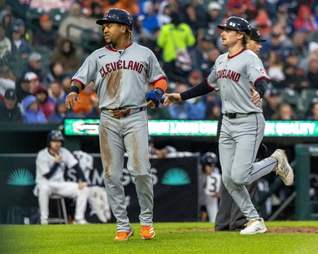 Guardians, Tigers