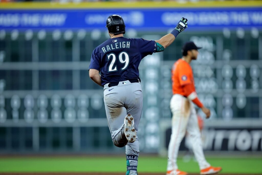 mariners astros