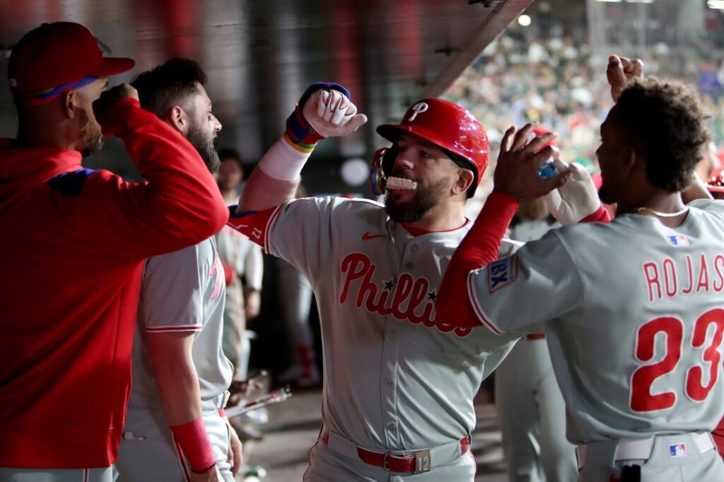 Phillies, Athletics
