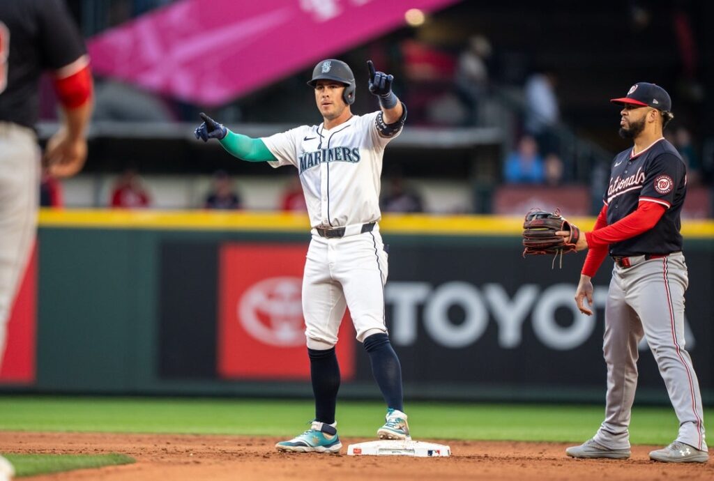 nationals mariners