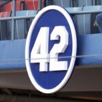 jackie robinson retired 42