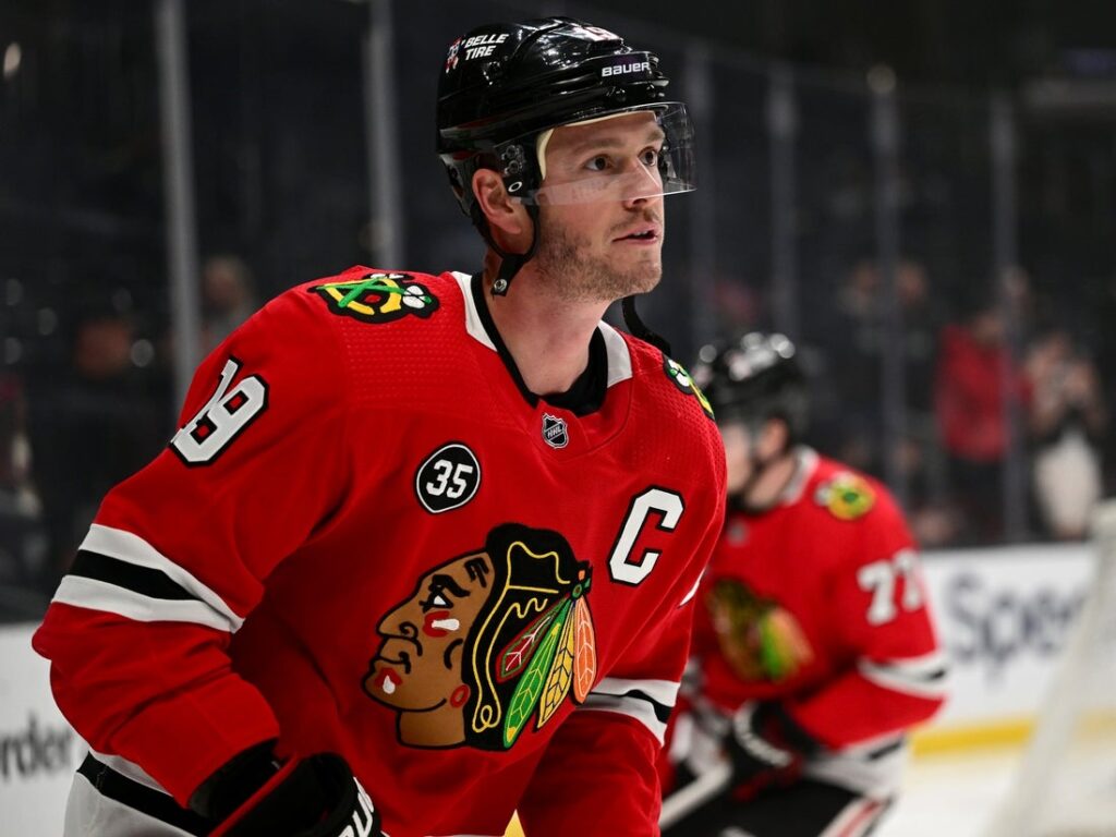 jonathan toews warm