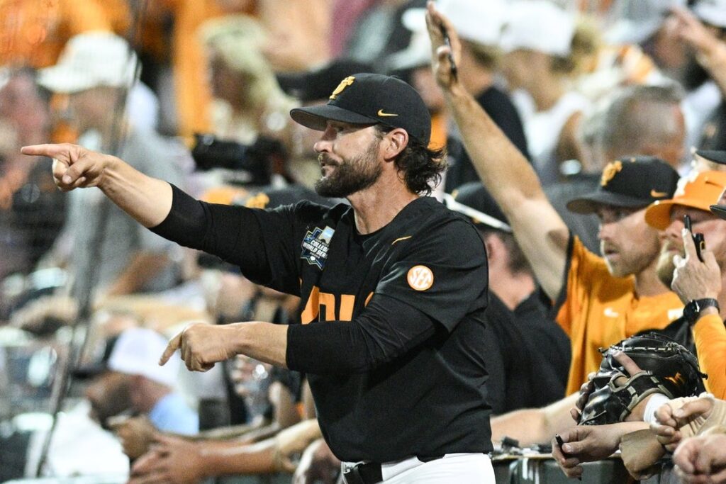 tennessee baseball coach