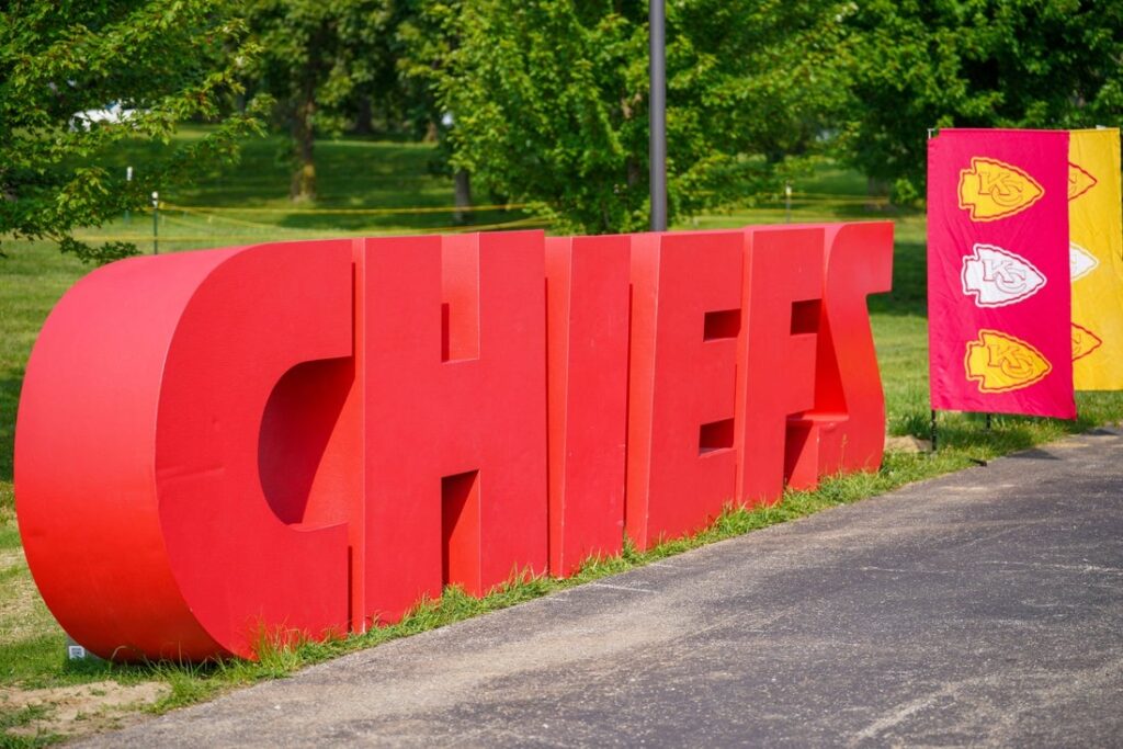 kansas city chiefs logo