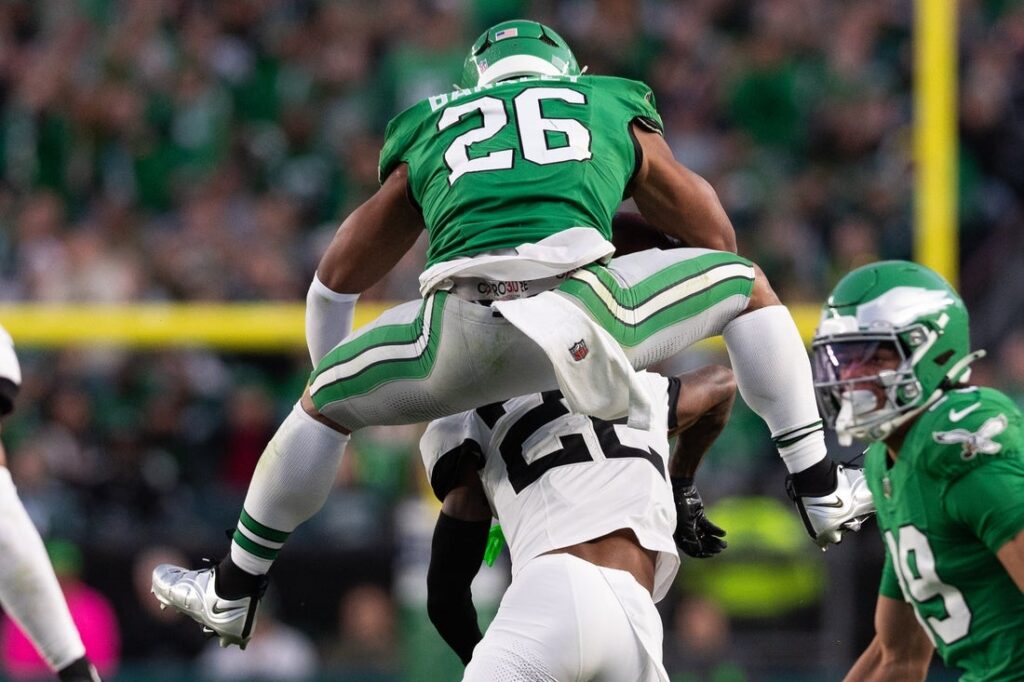 saquon barkley leap