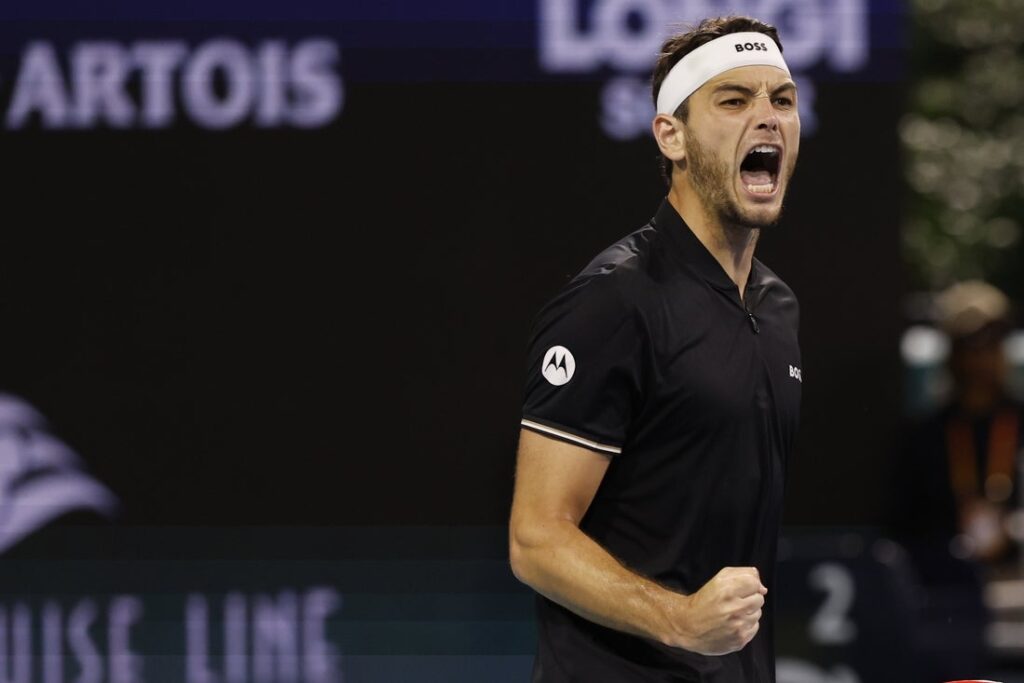 taylor fritz serve