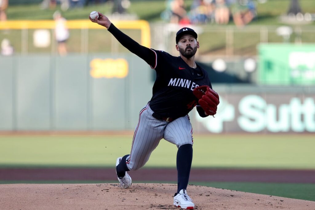 Pablo Lopez, twins