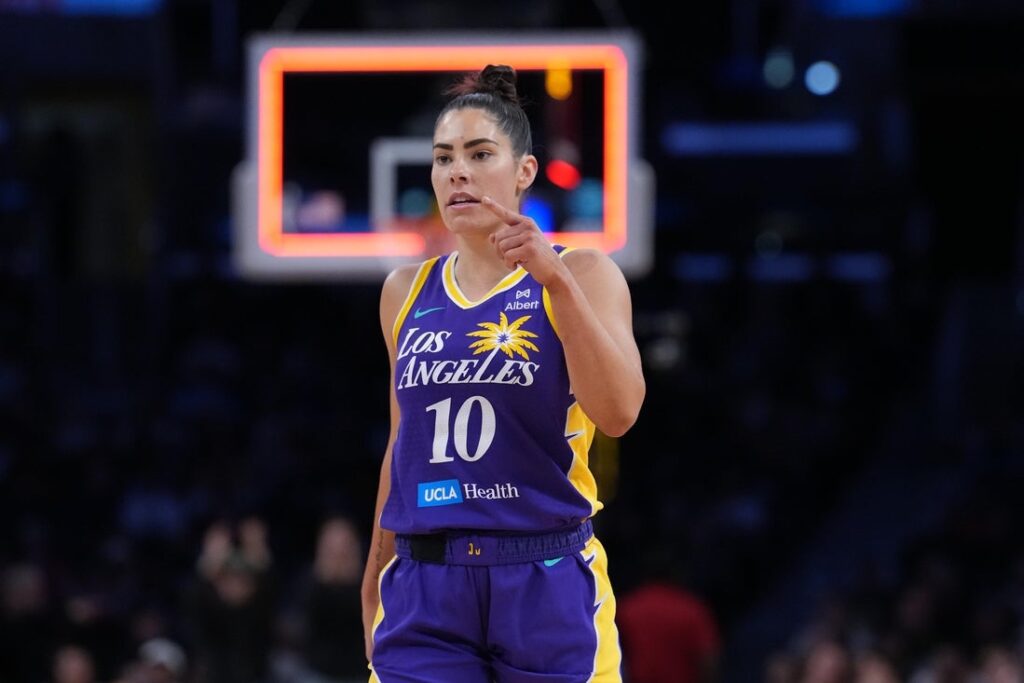 kelsey plum