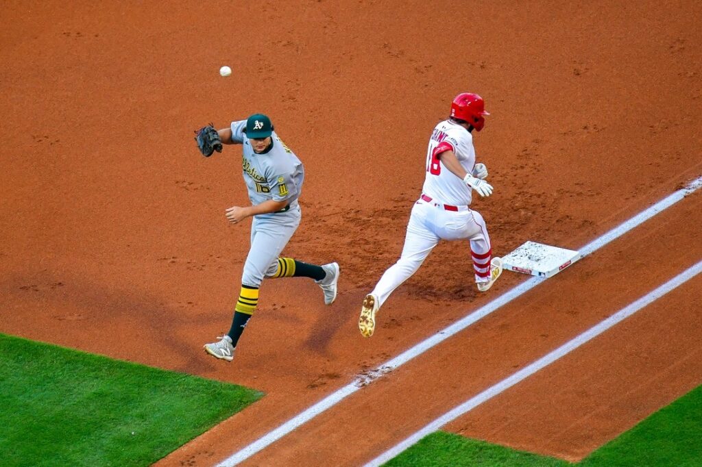 Athletics, Angels
