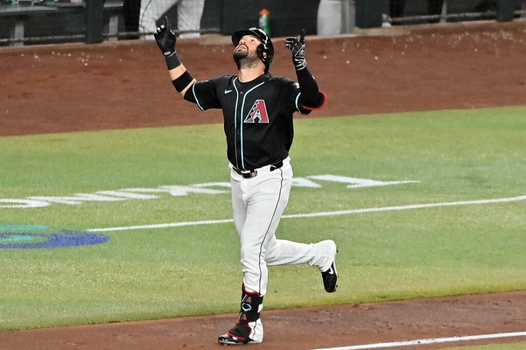 eugenio suarez