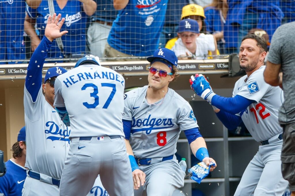 Dodgers padres