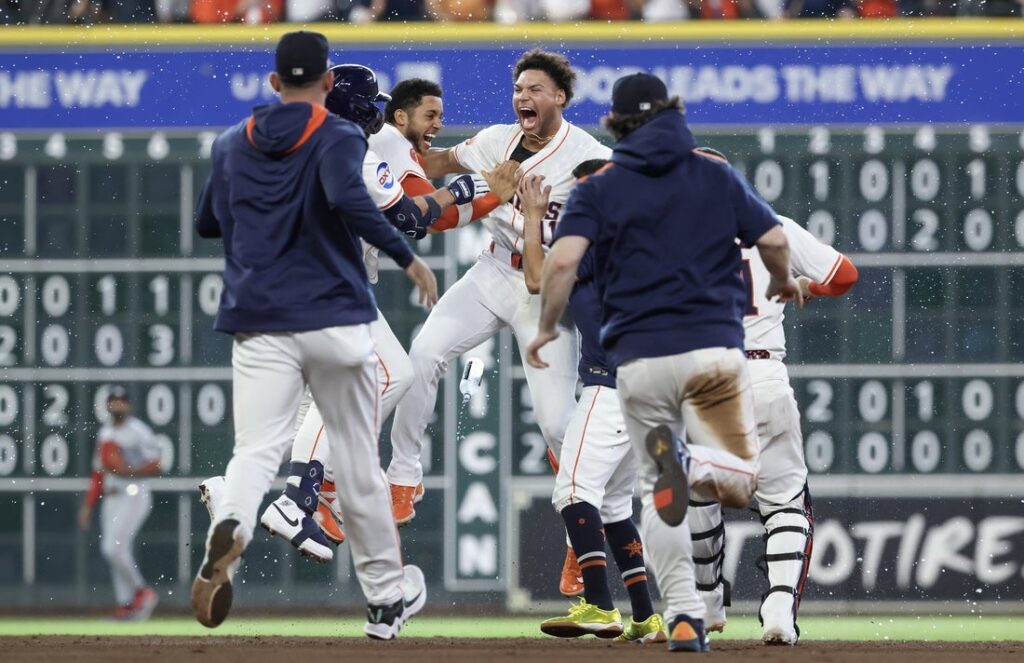 astros twins