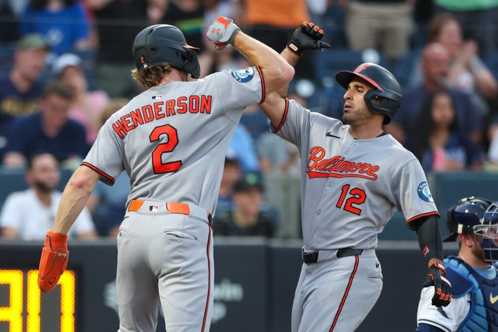 orioles, rays, laureano