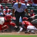 Reds, Cardinals