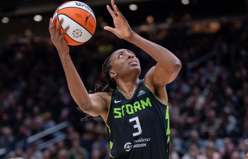 nneka ogwumike