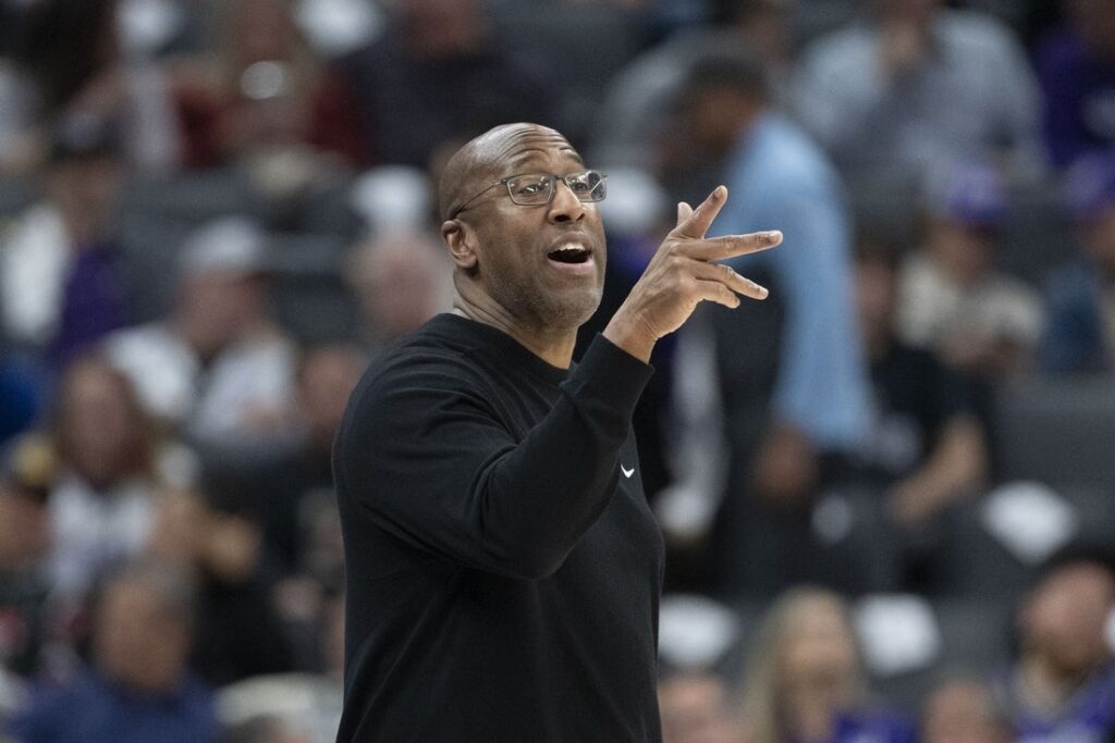 Mike Brown kings