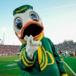oregon duck mascot football