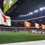 texas longhorns cheerleaders football