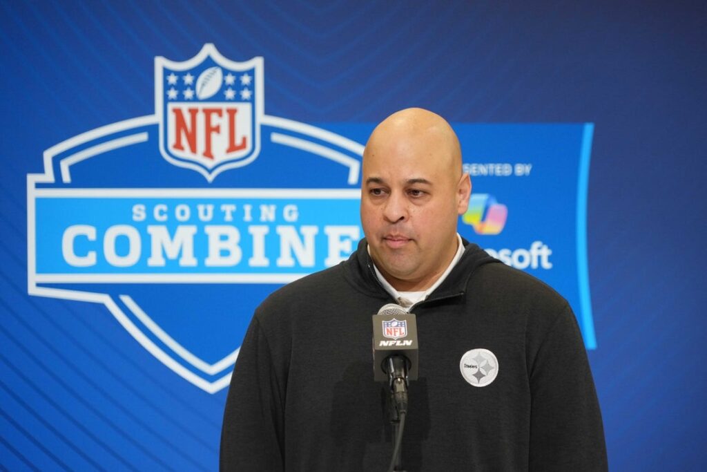 omar khan steelers