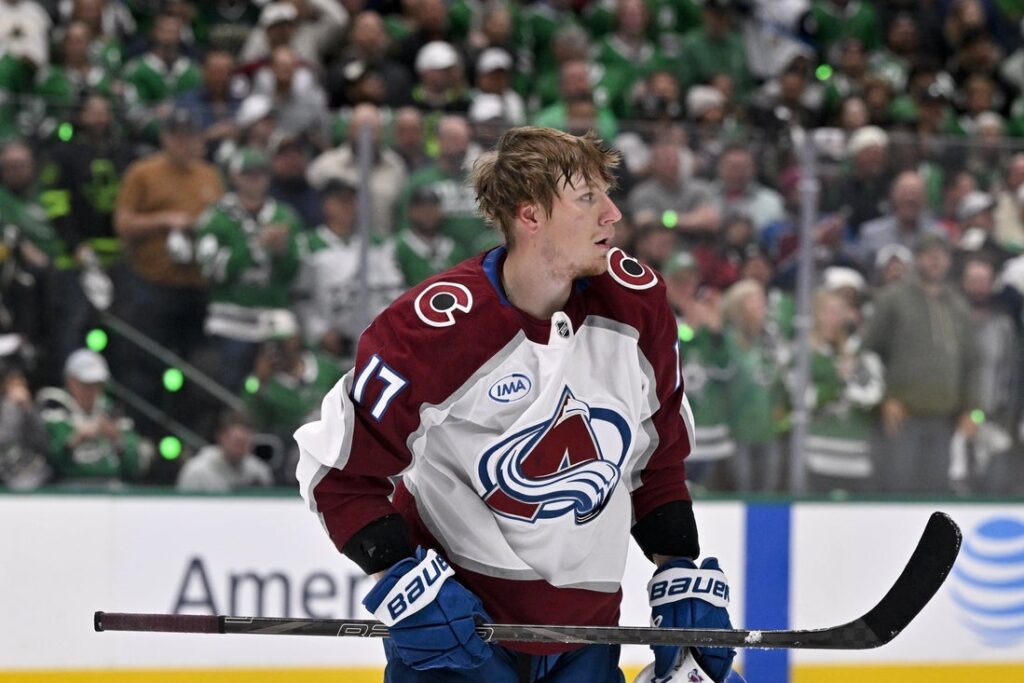 parker kelly avalanche