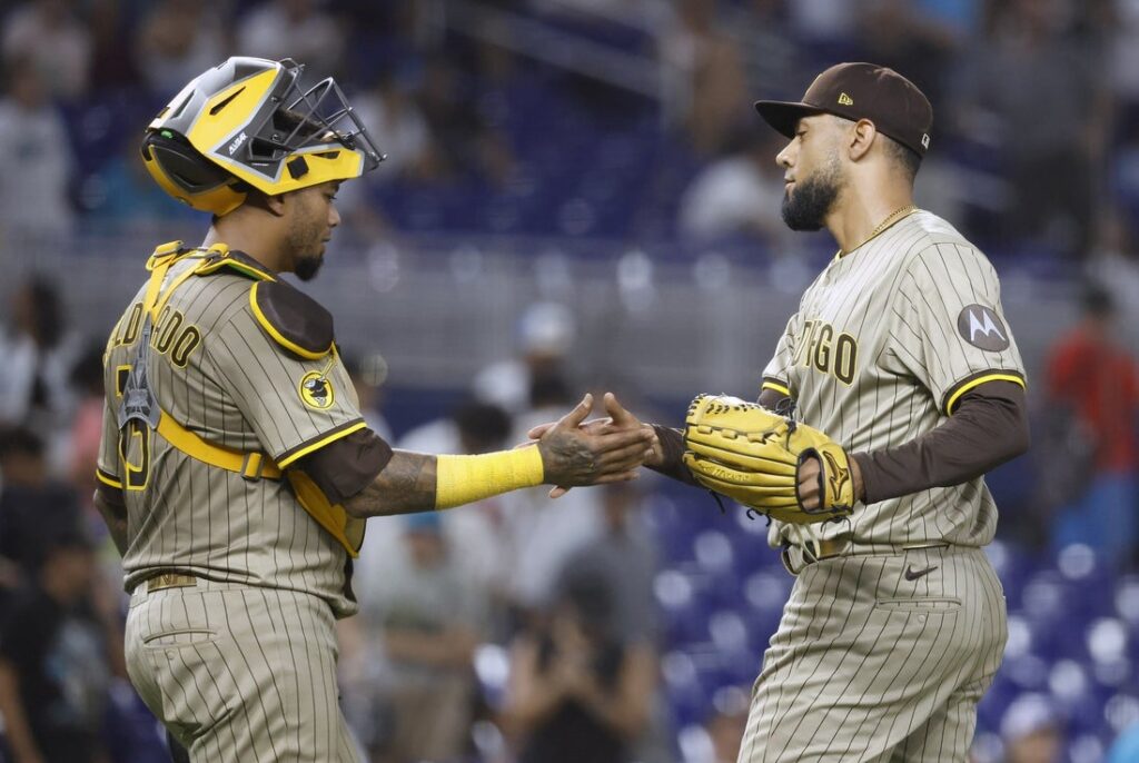 padres, suarez