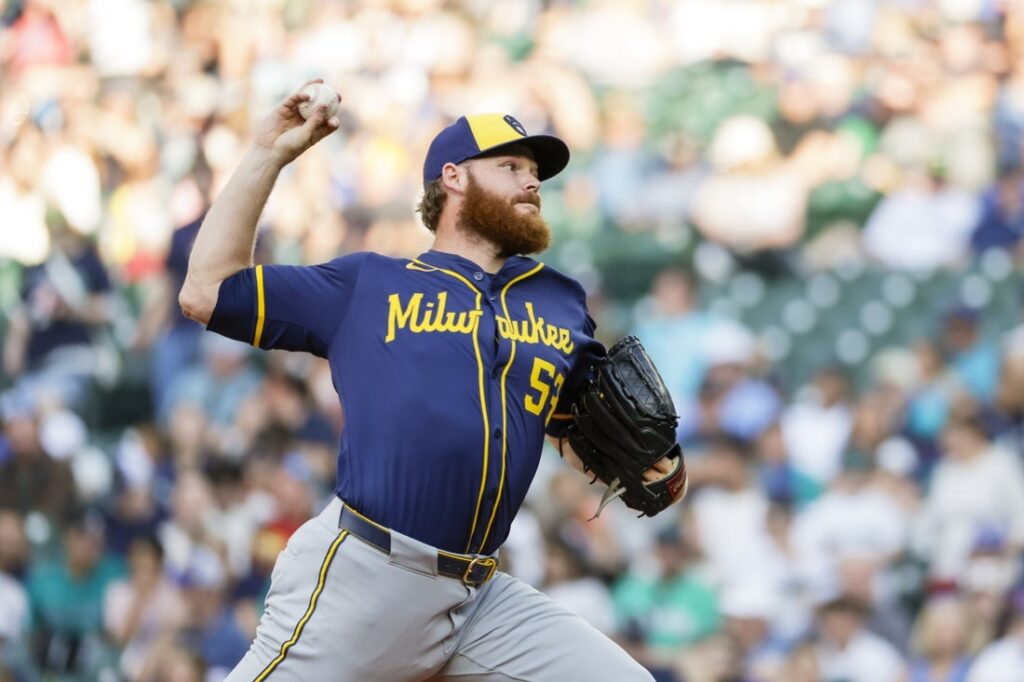 Milwaukee Brewers, Seattle Mariners
