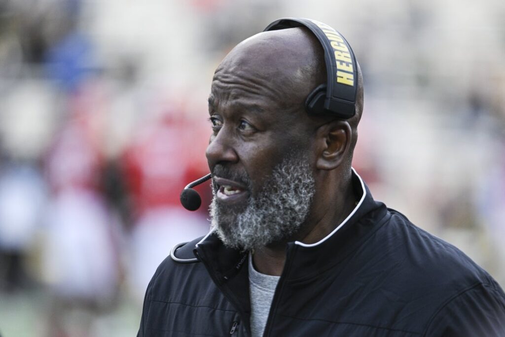 Mike Locksley