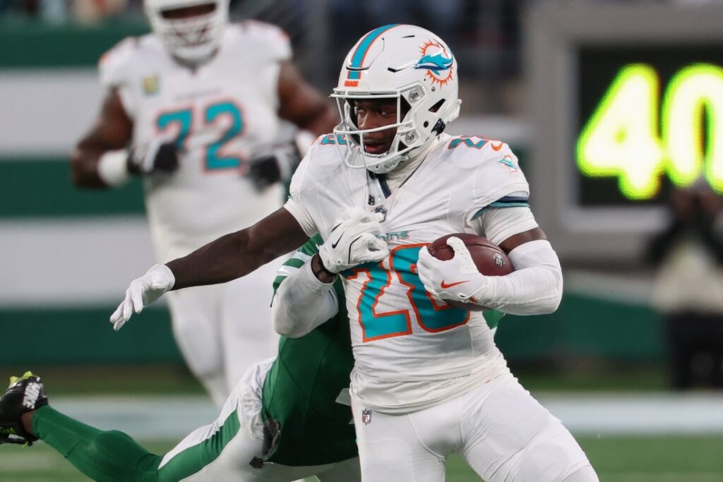 de'von achane