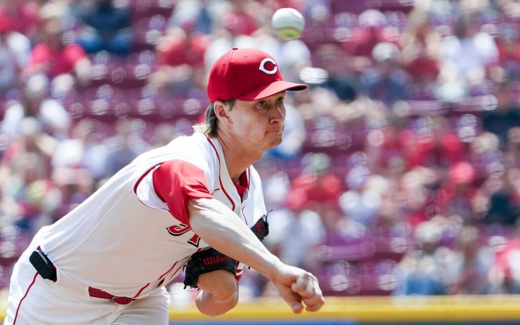 Reds Braves