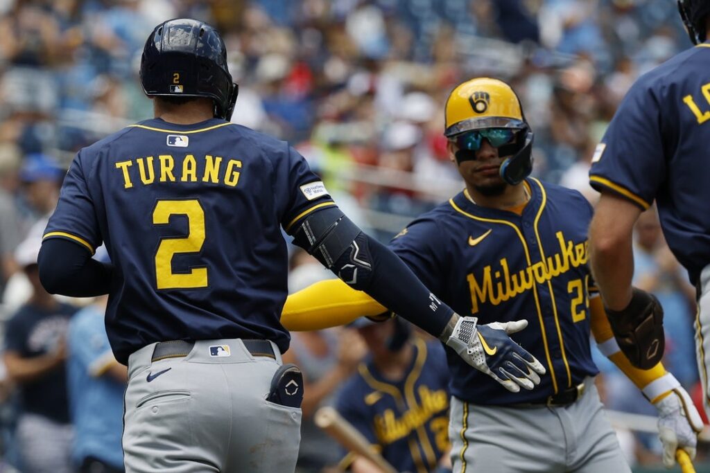 milwaukee brewers