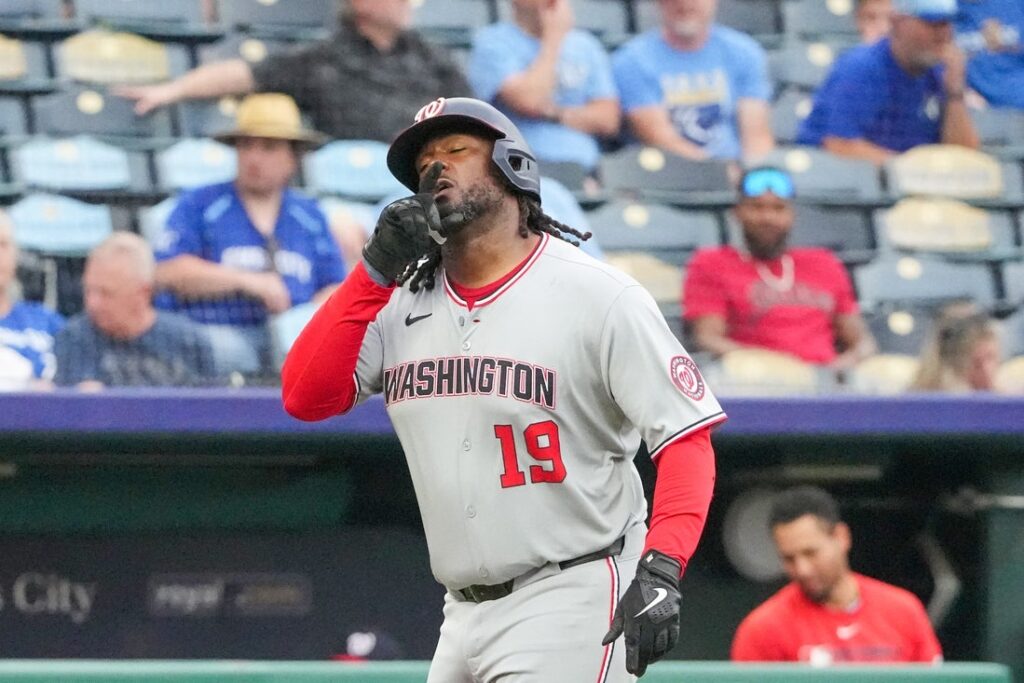 royals, nationals