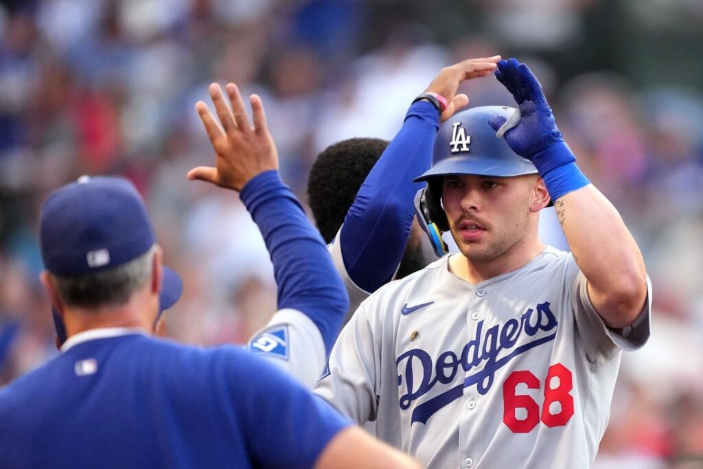 Angels, Dodgers
