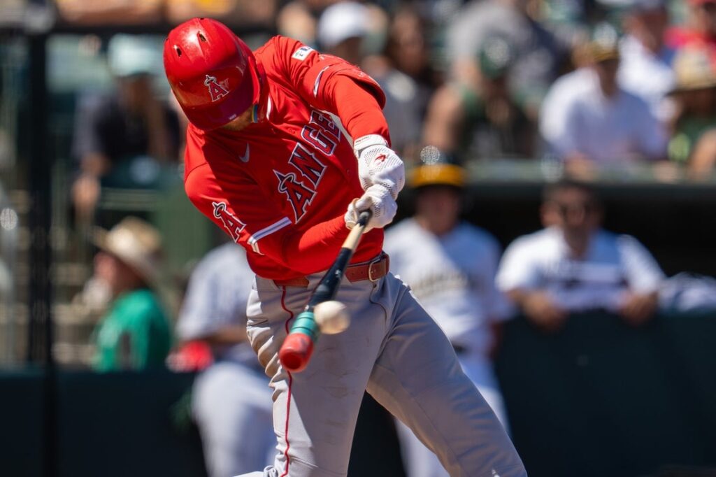 Angels, Athletics