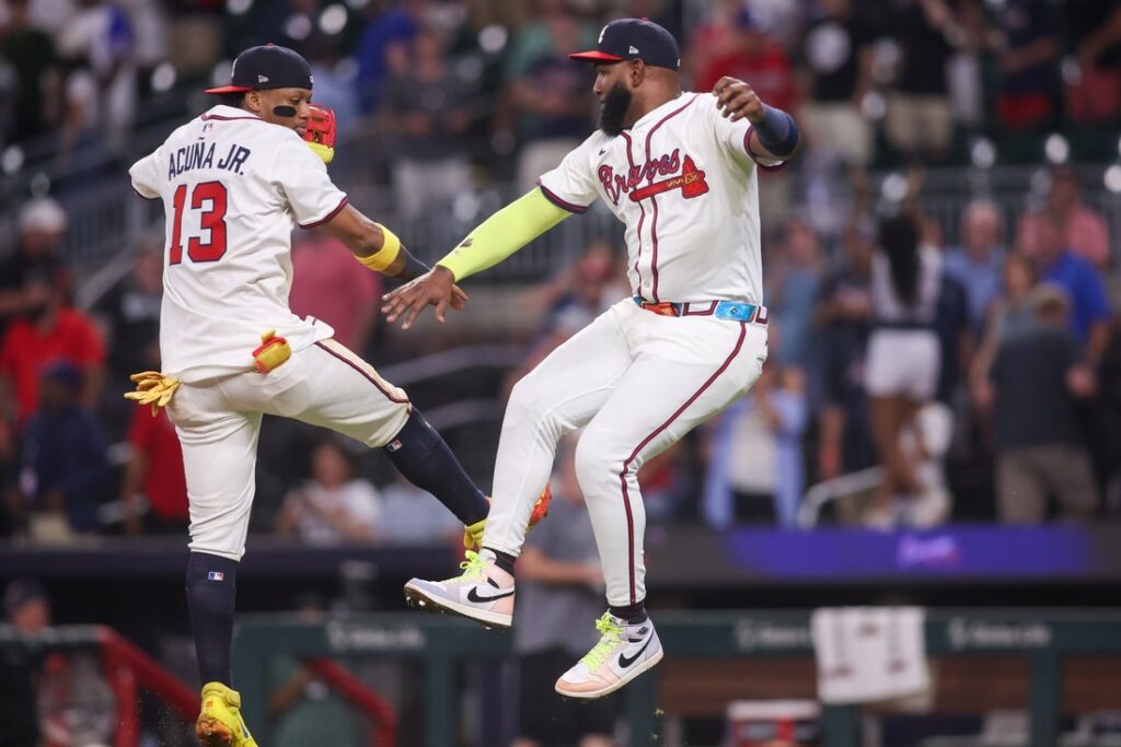 Braves, White Sox