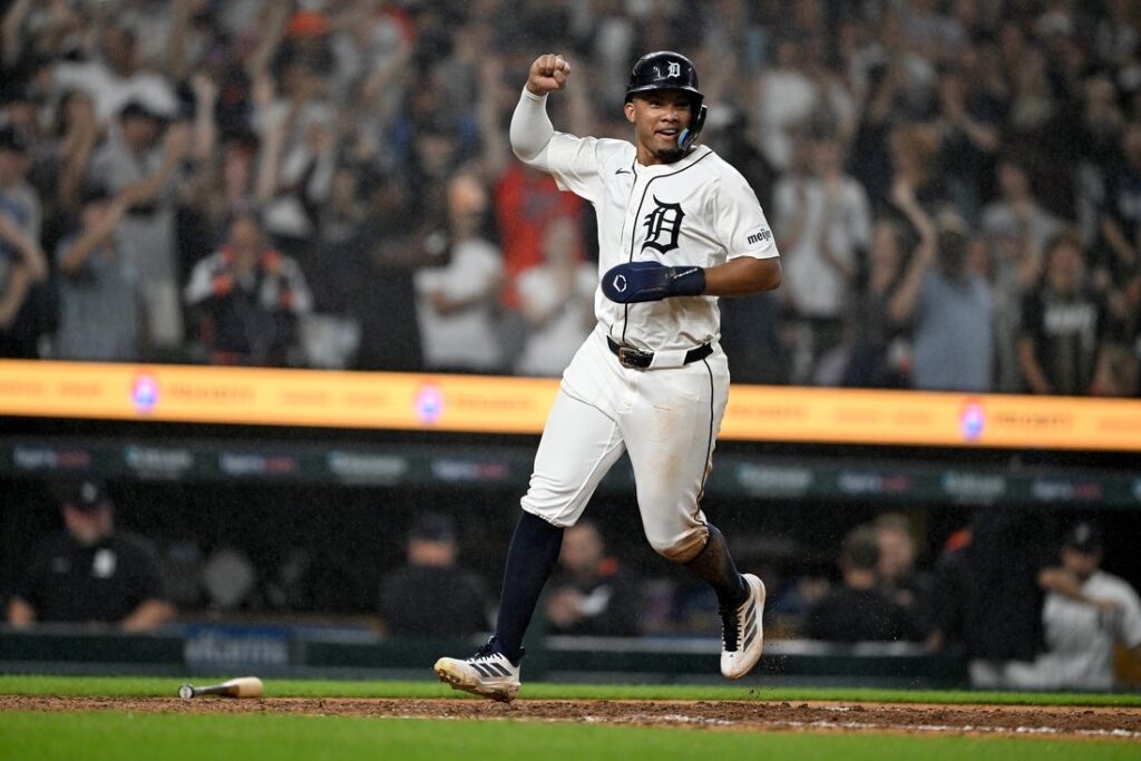 Tigers, Astros