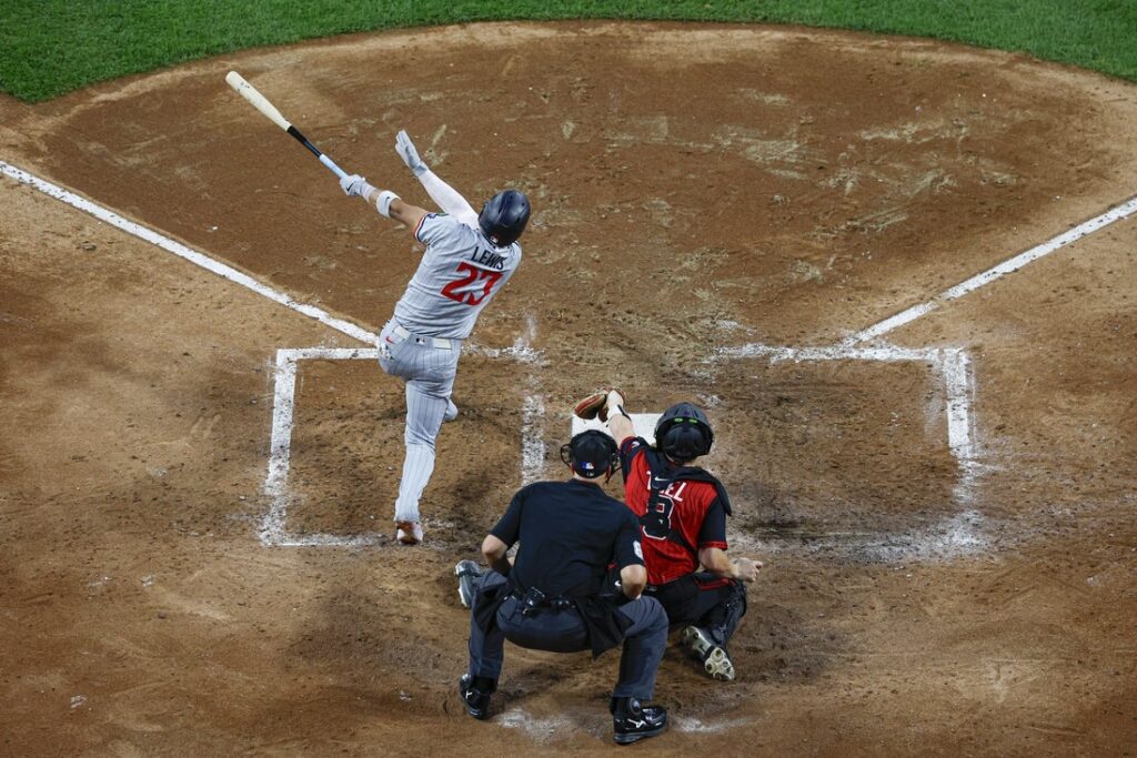 Twins, White Sox