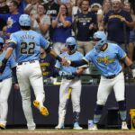 Giants, Brewers