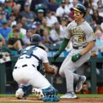athletics mariners