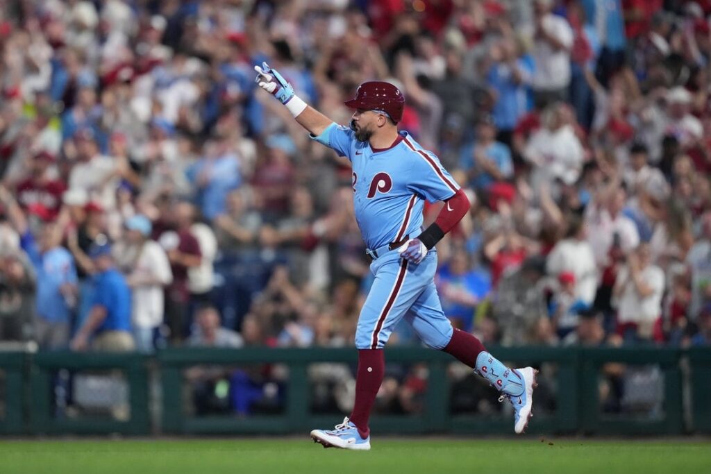 Schwarber, Phillies, Braves