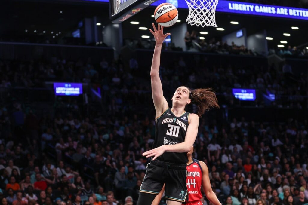 breanna stewart
