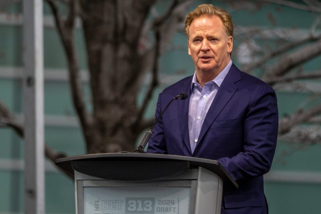 Rogers Goodell celebrates