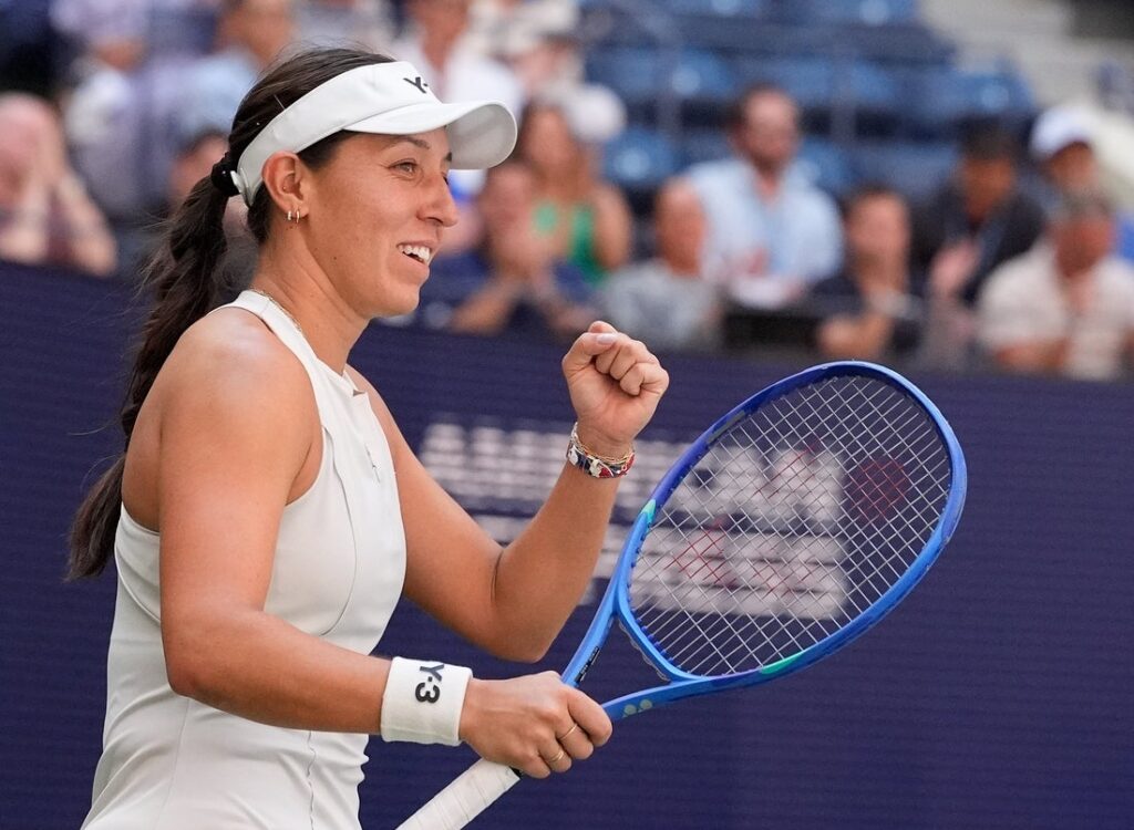 jessica pegula celebrate