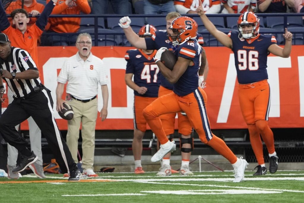 Syracuse football