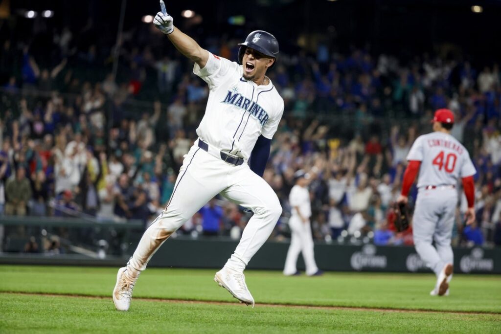 Cardinals, Mariners