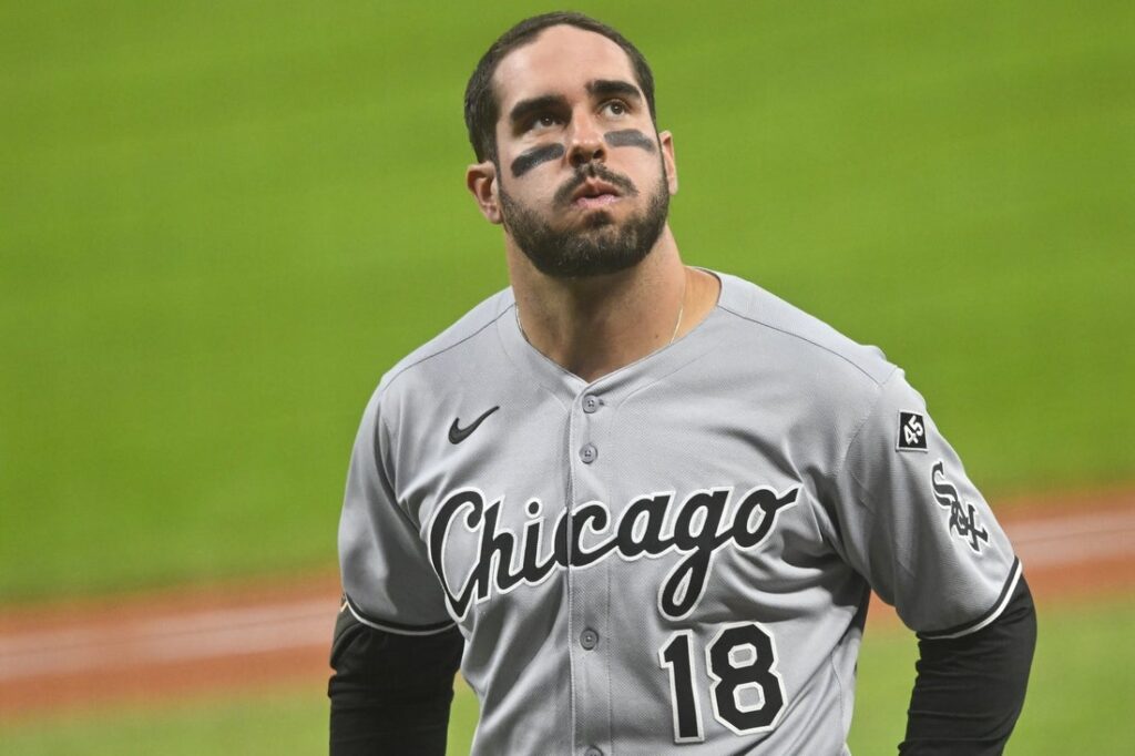 Mike Tauchman