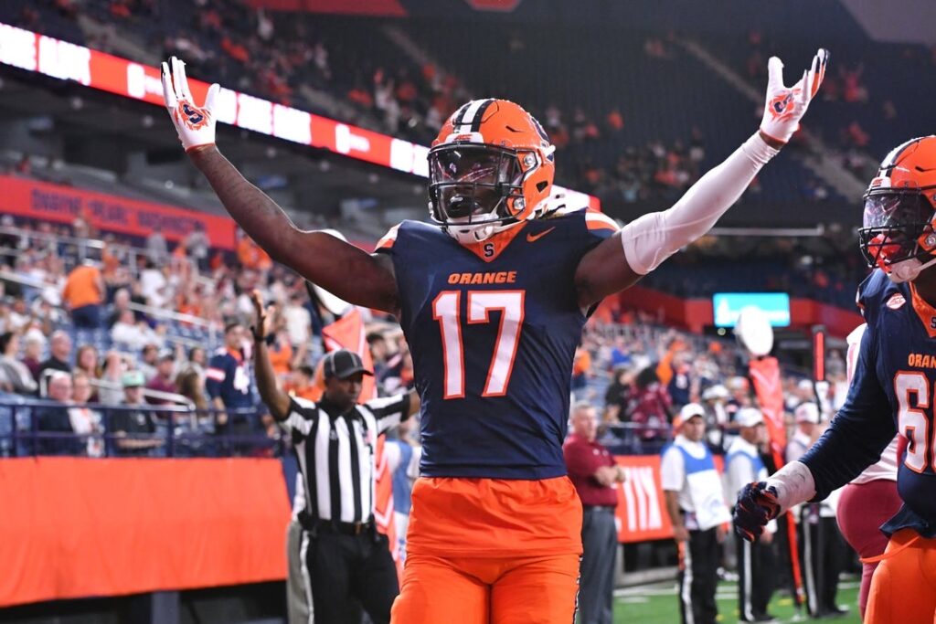 Syracuse, football
