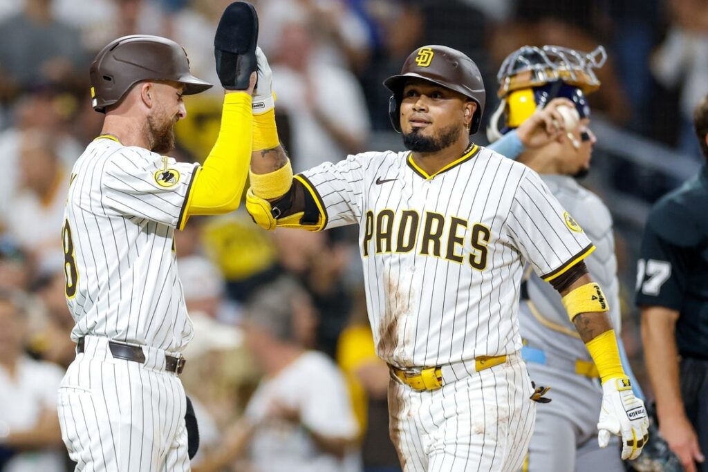Padres, Brewers
