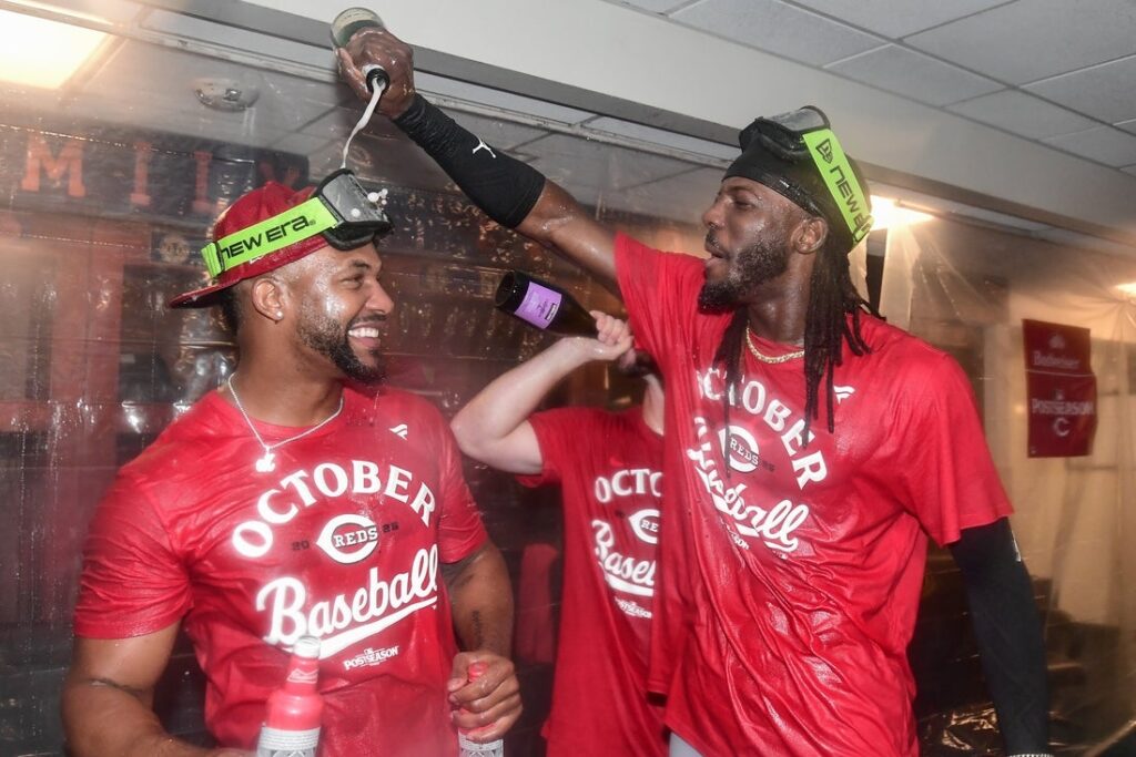 reds brewers