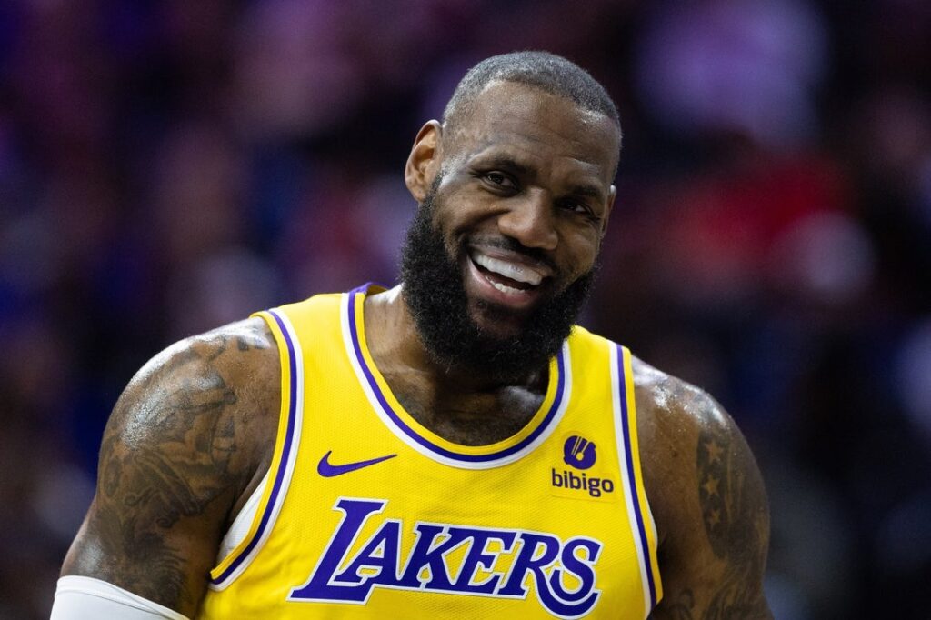 lebron james smile